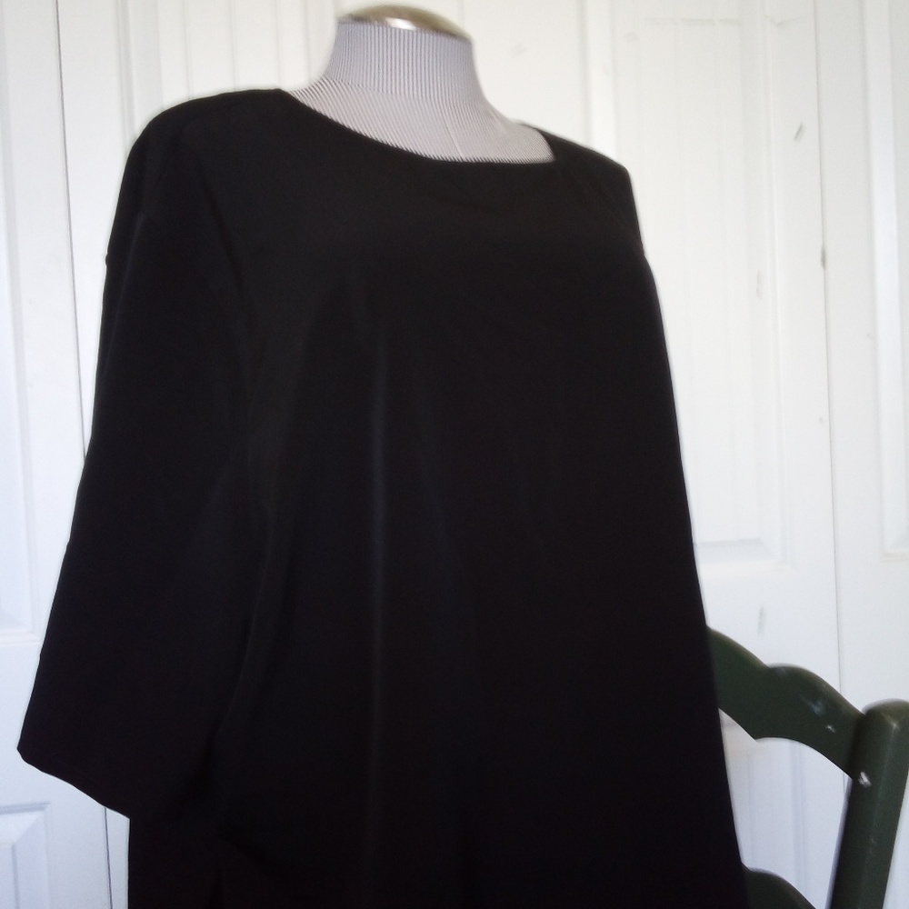 Women's plus size 6X blouse
